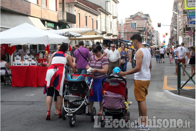 Nichelino: Festa della birra e bancarelle