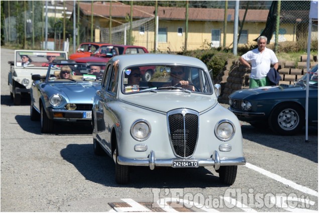 Roletto: festa patronale concorso di pittura, auto storiche e scassabudelle