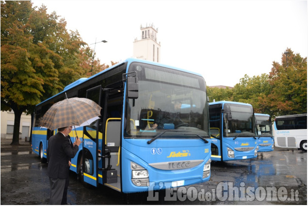 Pinerolo: Presentazione nuovi autobus Sadem