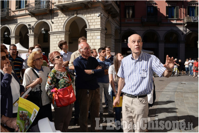 Pinerolo: Festa della famiglia e la Diocesi in piazza