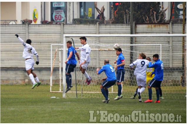 Calcio : Pinerolo- Caronnese