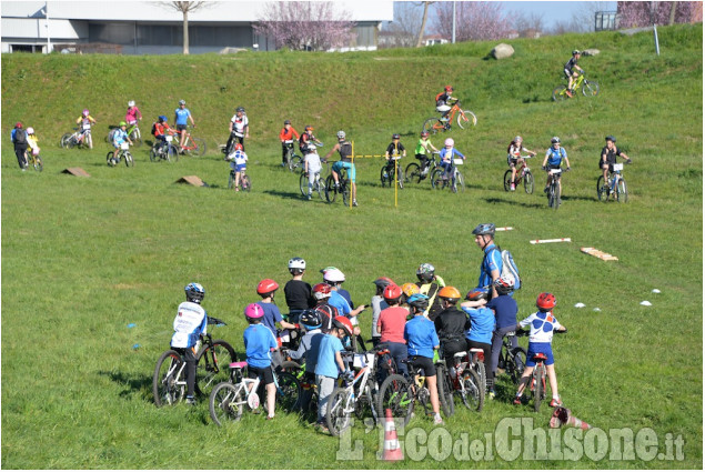 Pinerolo Bici al parco Olimpico con il Cai