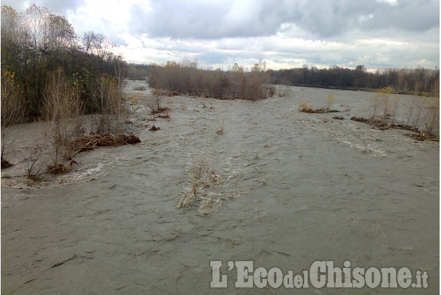 Alluvione: il Chisone, tra Garzigliana e Macello