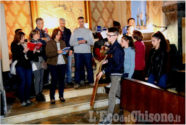 La via Crucis a Castagnole