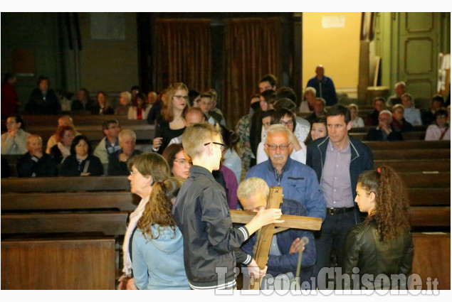 La via Crucis a Castagnole