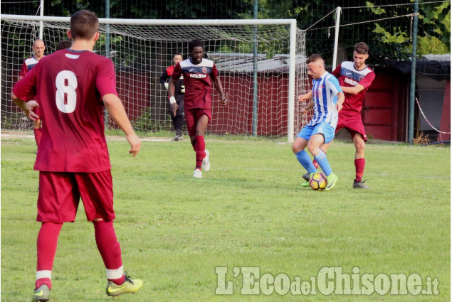 Calcio Seconda categoria: Piossasco vola in Prima