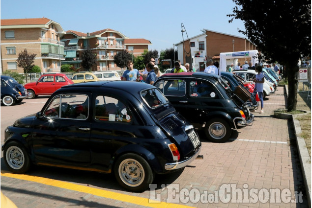 Candiolo : Raduno auto  delle 500