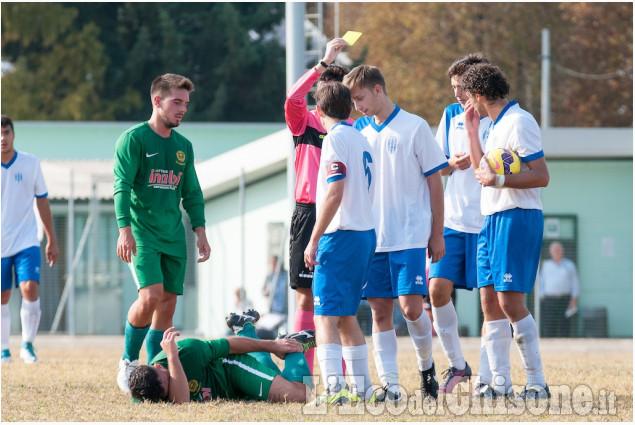 Calcio: Moretta-Revello