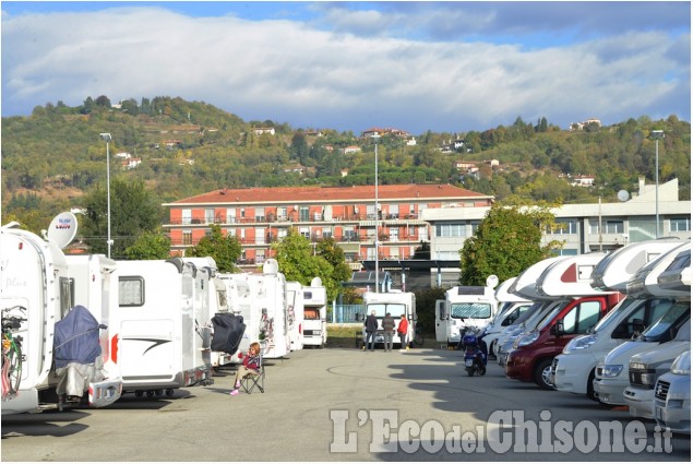 Pinerolo: Raduno camperisti