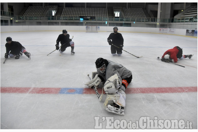 Primo allenamento per la Valpeagle di Hockey