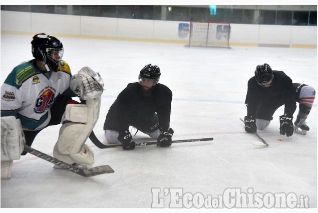 Primo allenamento per la Valpeagle di Hockey