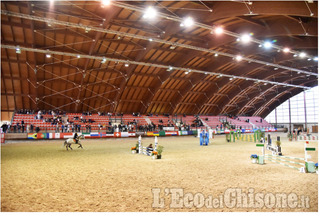 Equitazione, Carica dei 501 concorsi indoor ad Abbadia