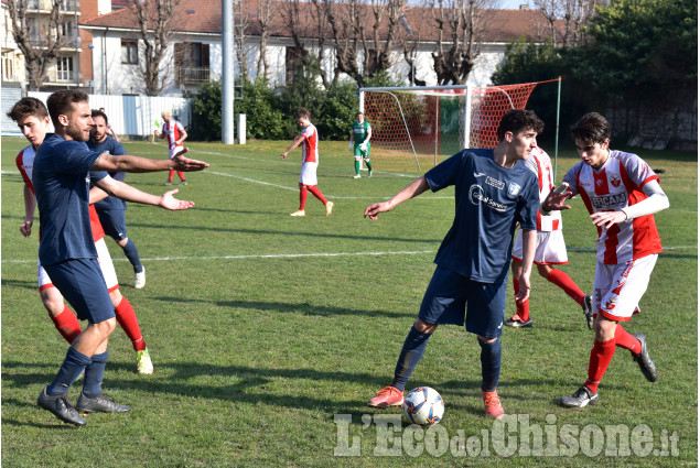 Calcio Eccellenza: Pinerolo supera Cuneo 4-1 e balza al comando del campionato