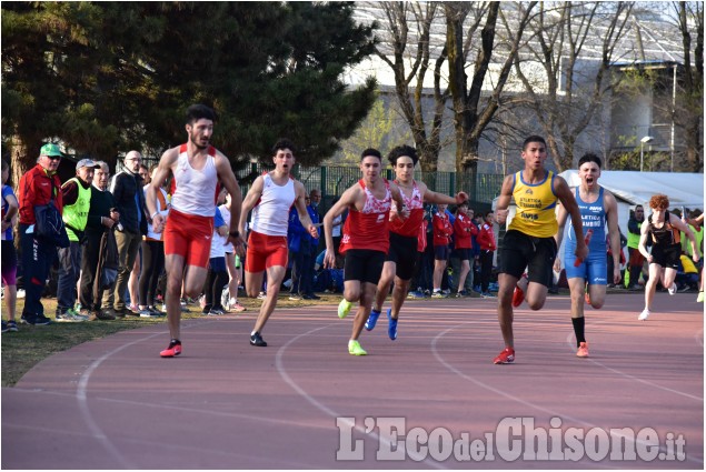 Pinerolo: Atletica staffette al Martin corrono in 900