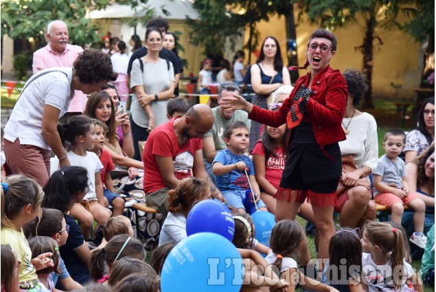 Pinerolo: Pubblico,arte e mestieri in festa per l'Artigianato