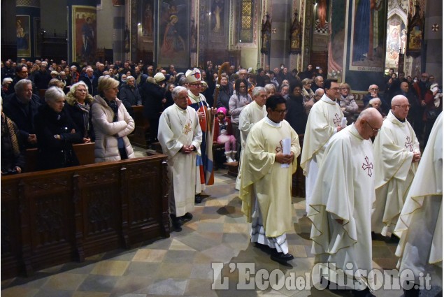 Pinerolo: Messa dei Popoli in Duomo