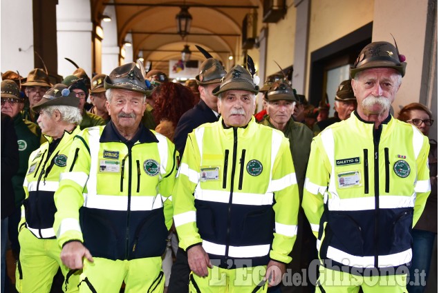 Pinerolo: Festeggia il centenario l'Associazione Nazionale Alpini