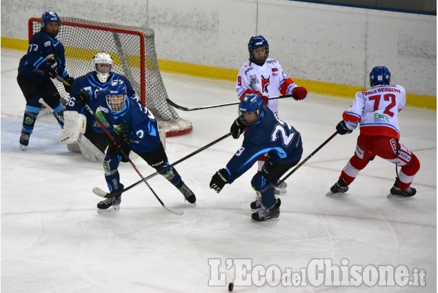 Pinerolo: Stadio Olimpico del Ghiaccio, torneo Storm U13-U15 Hockey