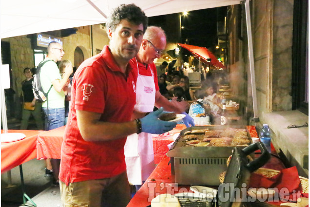 Piobesi: Notte bianca strade e locali pieni