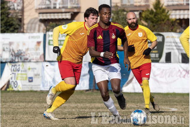  Calcio Promozione :il derby tra Cavour e Villafranca finisce 0-0 nella noia