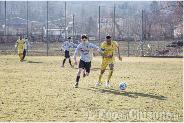 Calcio Prima categoria: Cumiana supera Perosa di misura e lo stacca in classifica