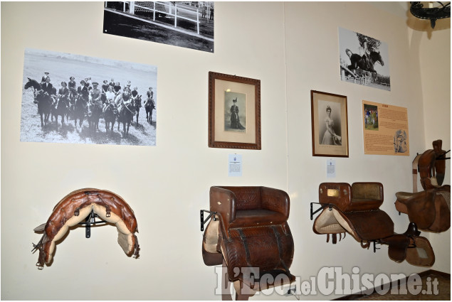 Mostra : Dedicata alle amazzoni nel Museo della Cavalleria di Pinerolo