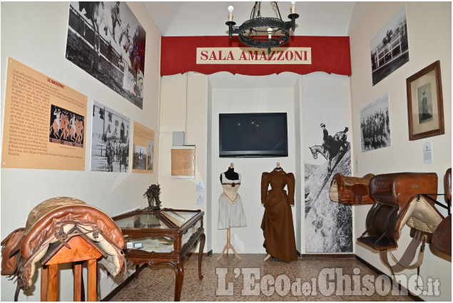Mostra : Dedicata alle amazzoni nel Museo della Cavalleria di Pinerolo