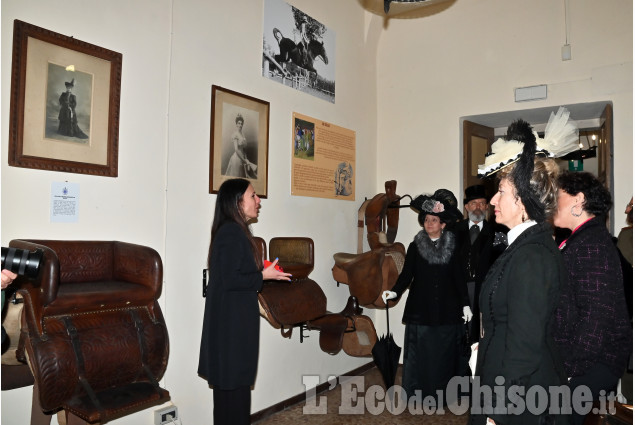 Mostra : Dedicata alle amazzoni nel Museo della Cavalleria di Pinerolo