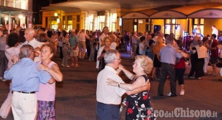 Ogni occasione è buona per una serata di liscio