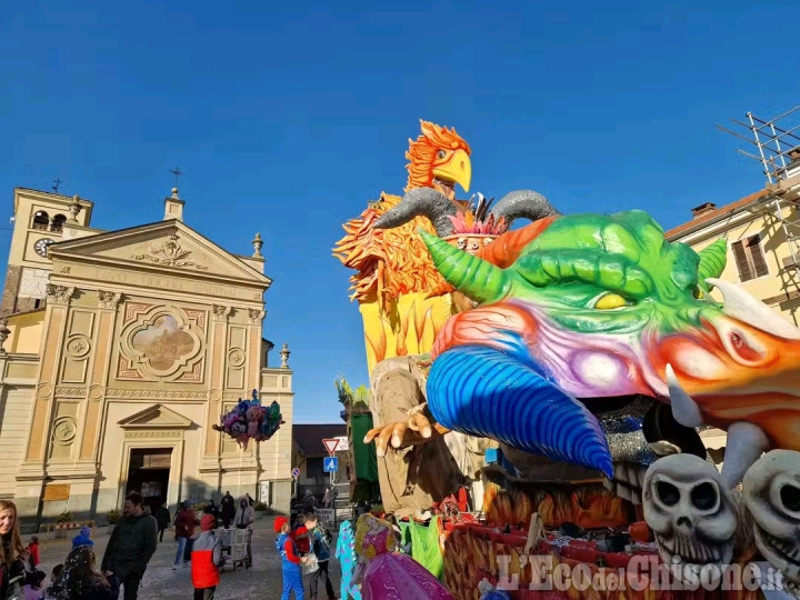 Castagnole: niente Carnevale domani sera, rinvio al 28