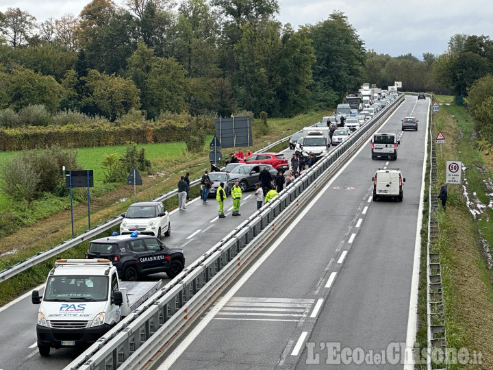 Incidente sulla circonvallazione di Pinerolo, code e disagi verso Abbadia