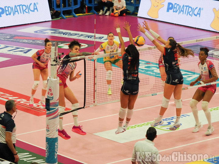 Volley A1 femminile, Pinerolo vince 3-1 il derby con Chieri