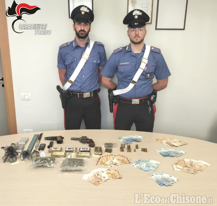 Operazione antidroga, a Piossasco quattro arrestati per detenzione di armi e sostanze stupefacenti