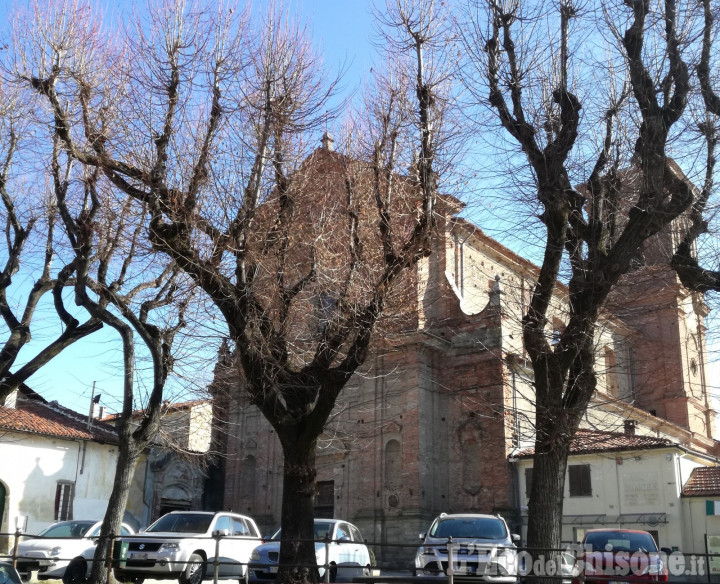 «Da qui me ne andrò solo da morta»: a sfratto in corso, minaccia il suicidio. E allestisce la sua camera ardente