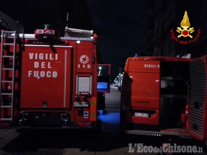 Cumiana: incendio al deposito Gtt, un bus distrutto dalle fiamme