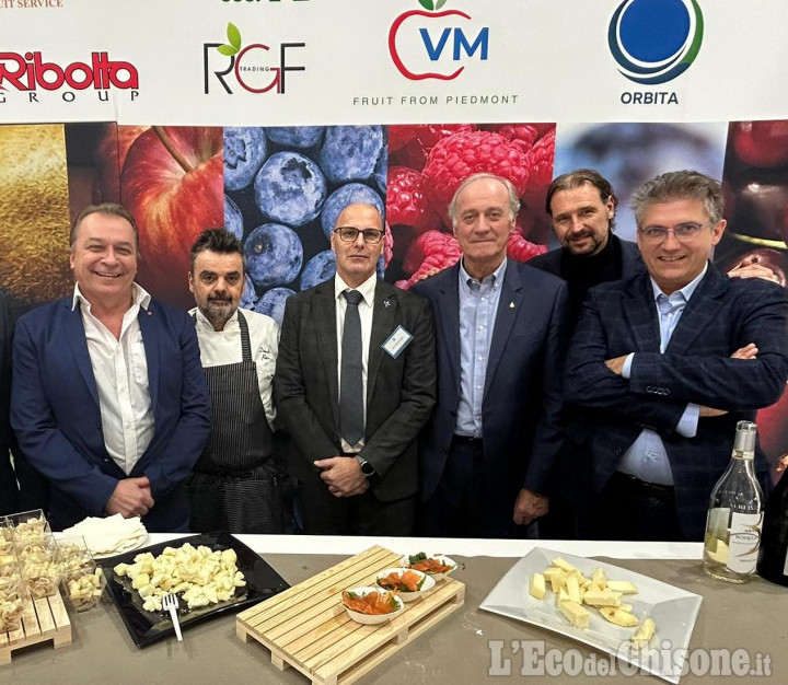 Barge: studenti e docenti dell’Istituto Alberghiero Giolitti-Bellisario-Paire protagonisti alla Fruit Logistica di Berlino