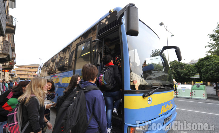 Bus Pinerolo-Torino: stop alle corse serali per problemi di ordine pubblico