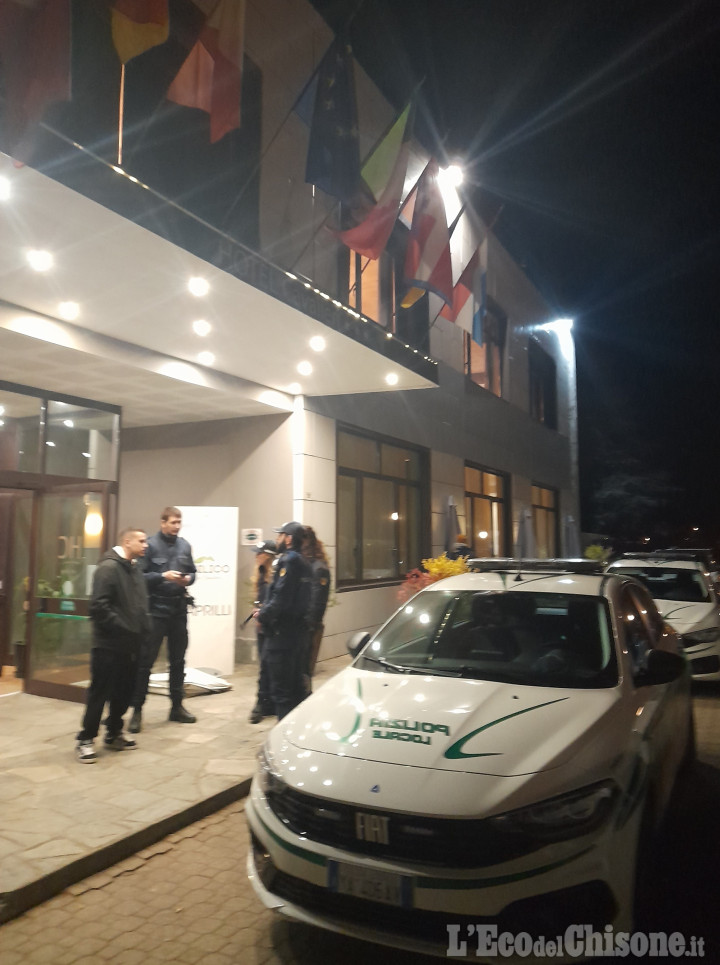 Pinerolo: chiuso  l'Hotel Cavalieri dopo ispezione dei Vigili del fuoco