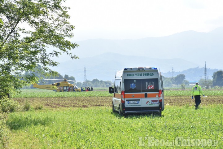 Riva di Pinerolo. travolto da una mucca, agricoltore ferito in modo grave  