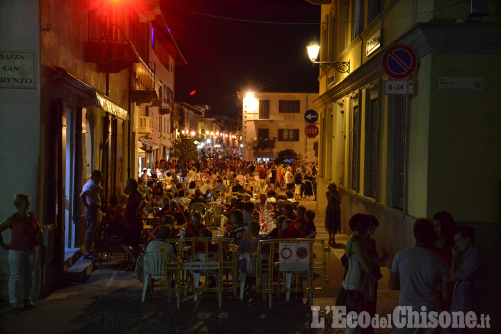 Cavour: da questa sera venerdì 2 agosto iniziano i festeggiamenti patronali di San Lorenzo. Domani sabato 3 c'è la "Notte in Rosso"