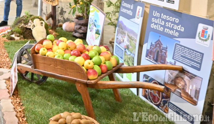 Cavour: da domani, primo week end con Tuttomele, da 45 anni la fiera frutticola più importante del Piemonte