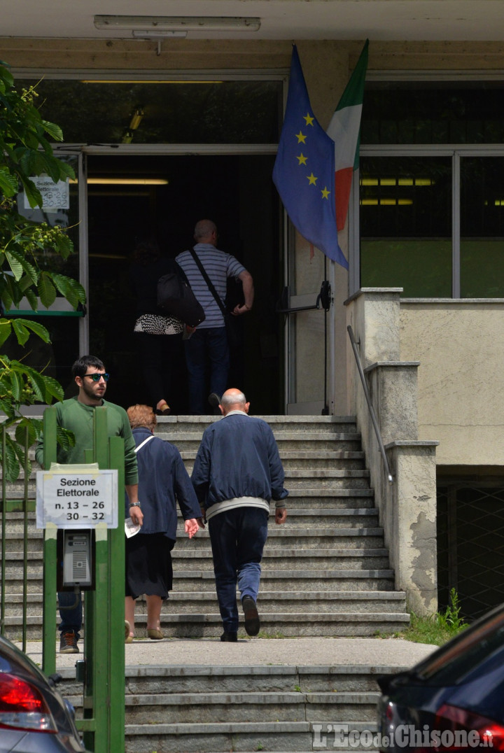 Pinerolo e Nichelino: domani si sceglie il sindaco