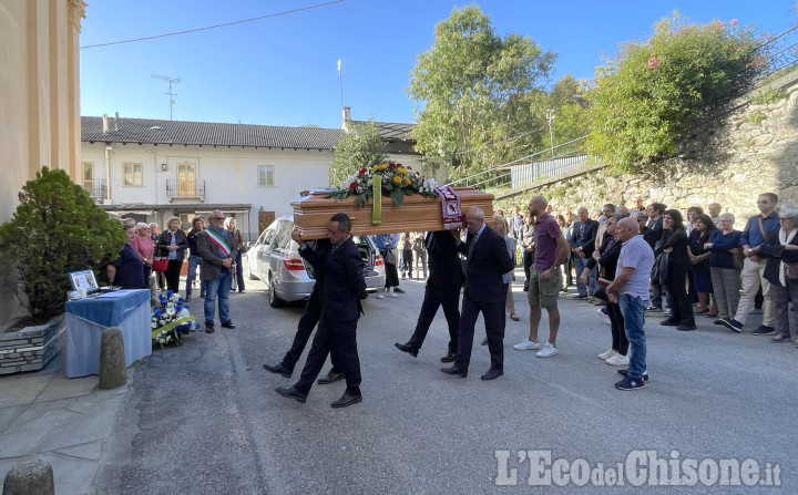 Omicidio di Giaveno: «Addio a Emilio, amante della natura e delle cose semplici»