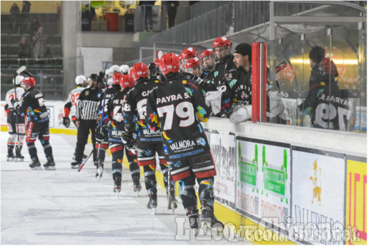 Hockey ghiaccio Ihl, colpaccio della Valpe in Trentino: ora tre gare in casa