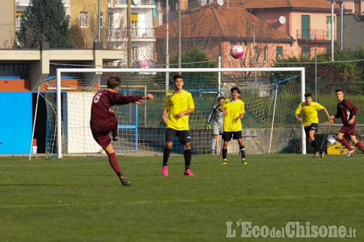 Calcio: Pinerolo in vantaggio ad Arma di Taggia