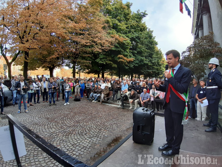 Pinerolo: 43º taglio del nastro all&#039;Artigianato