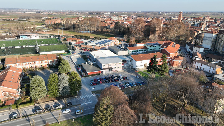 Vinovo, la gestione di piscina e area fitness andrà alla Vo2? 