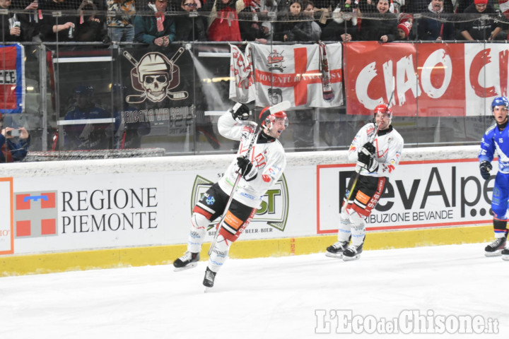 Hockey ghiaccio Ihl, splendida Valpe: fiammata che piega il Fassa