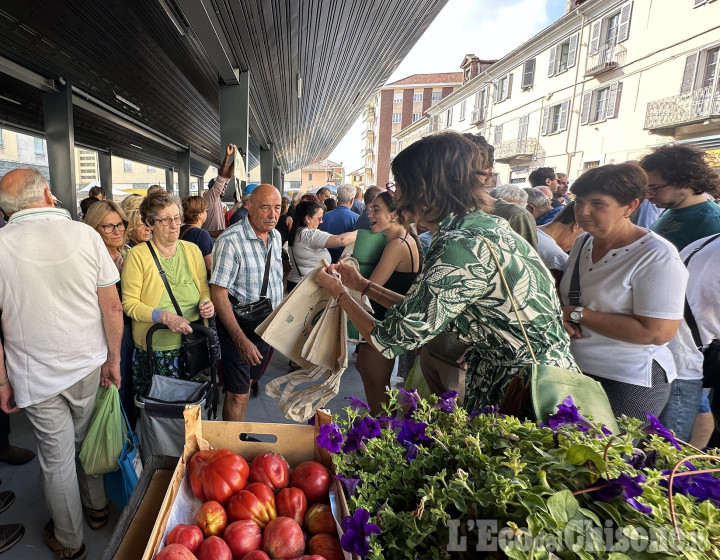 Pinerolo: oggi è stata inaugurata la nuova Piazza Roma 