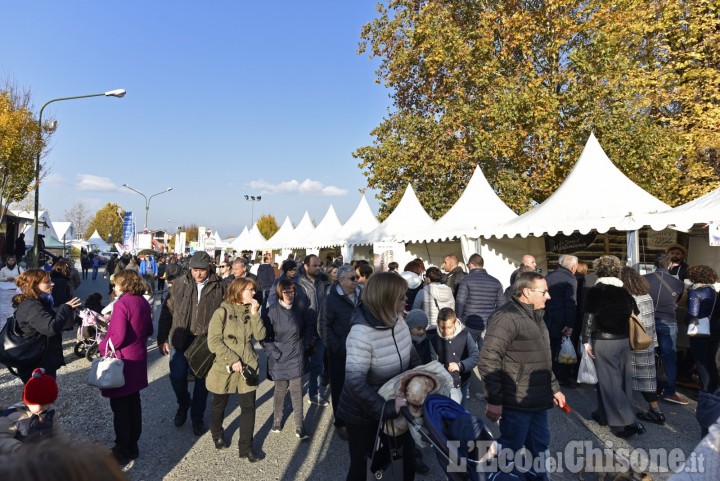 Cavour: la 39ª edizione di Tuttomele è un successo